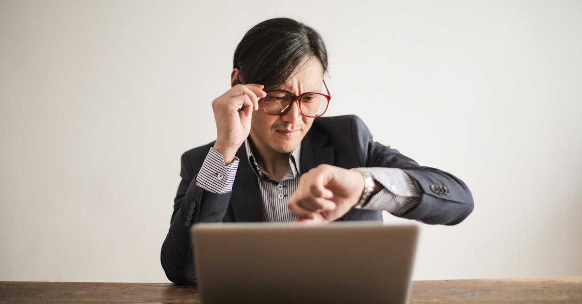 effektives zeitmanagement: entdecken sie strategien und techniken, um ihre zeit optimal zu nutzen, stress zu reduzieren und ihre produktivität zu steigern.