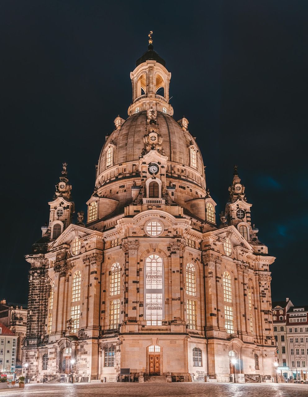 entdecken sie faszinierende einblicke und geschichten von einem leidenschaftlichen dresden-blogger. erleben sie die kultur, sehenswürdigkeiten und das leben in dresden aus persönlicher perspektive.
