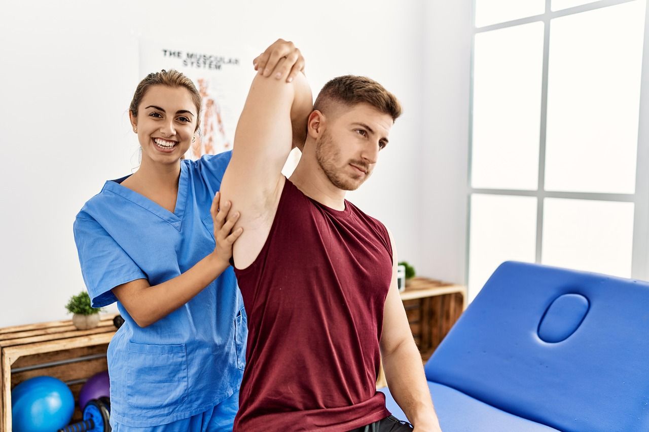 entdecken sie die welt der kinesiologie – eine sanfte, ganzheitliche methode zur verbesserung ihres körperlichen und geistigen wohlbefindens. erfahren sie, wie diese therapieform ihnen helfen kann, stress abzubauen, schmerzen zu lindern und ihre lebensqualität zu steigern.