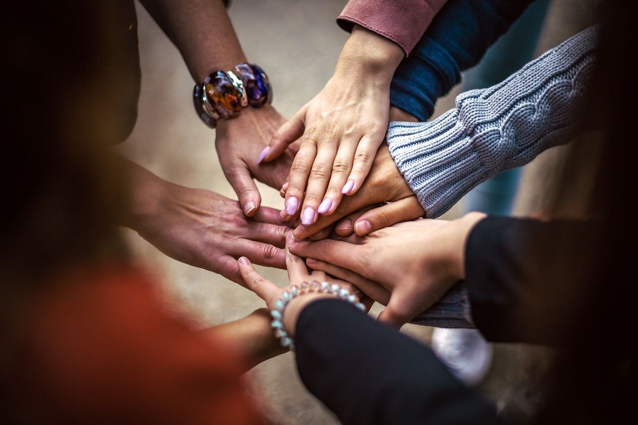 entdecken sie, wie reisen tiefere freundschaften schaffen kann. erfahren sie, wie gemeinsame abenteuer und neue kulturen ihre bindungen stärken und unvergessliche erlebnisse schaffen.