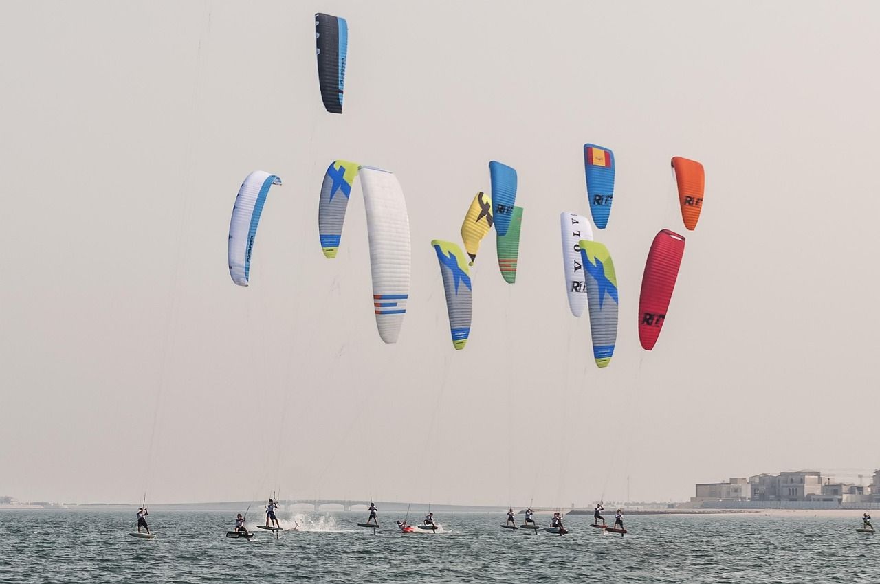 entdecken sie die faszinierende welt des qatar jumbojets – eine einzigartige kombination aus luxus, komfort und modernster technologie. erleben sie die besten annehmlichkeiten in der luft und genießen sie jede reise mit stil und eleganz.