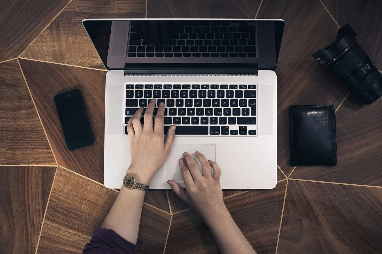 Starte deinen eigenen Blog mühelos – Mit IONOS zur effektiven Blog-Erstellung