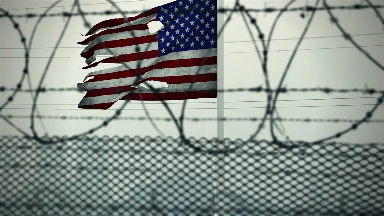 Liveticker USA unter Donald Trump: Pläne zur Inhaftierung tausender Migranten in Guantánamo