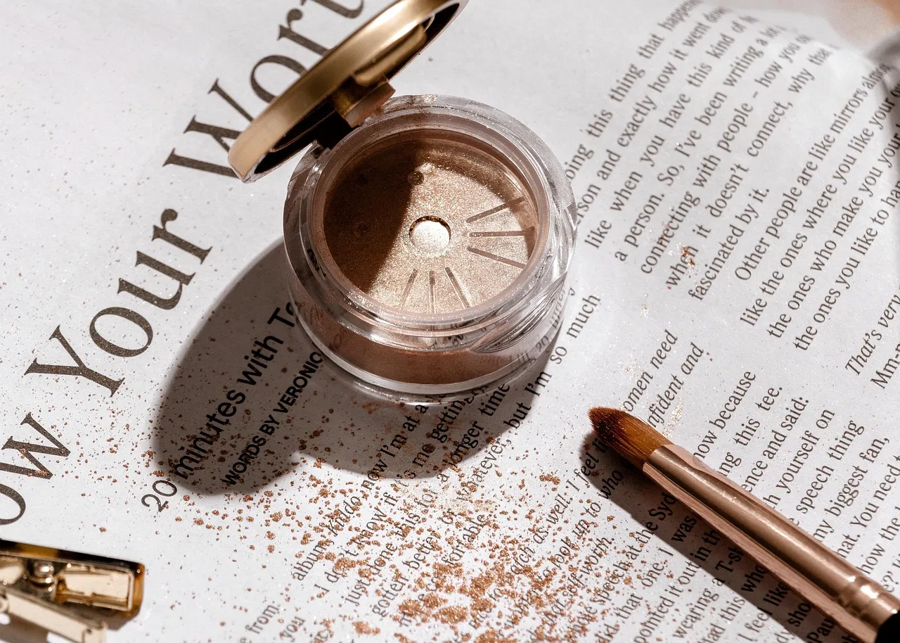 Natur trifft Innovation: Wie This Place funktionale Kosmetik für ganzheitliches Wohlbefinden entwickelt