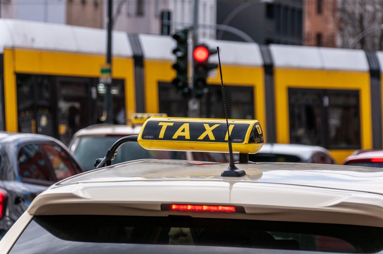 Lifestyle-Blog empfiehlt die Vorteile von Taxifahrten
