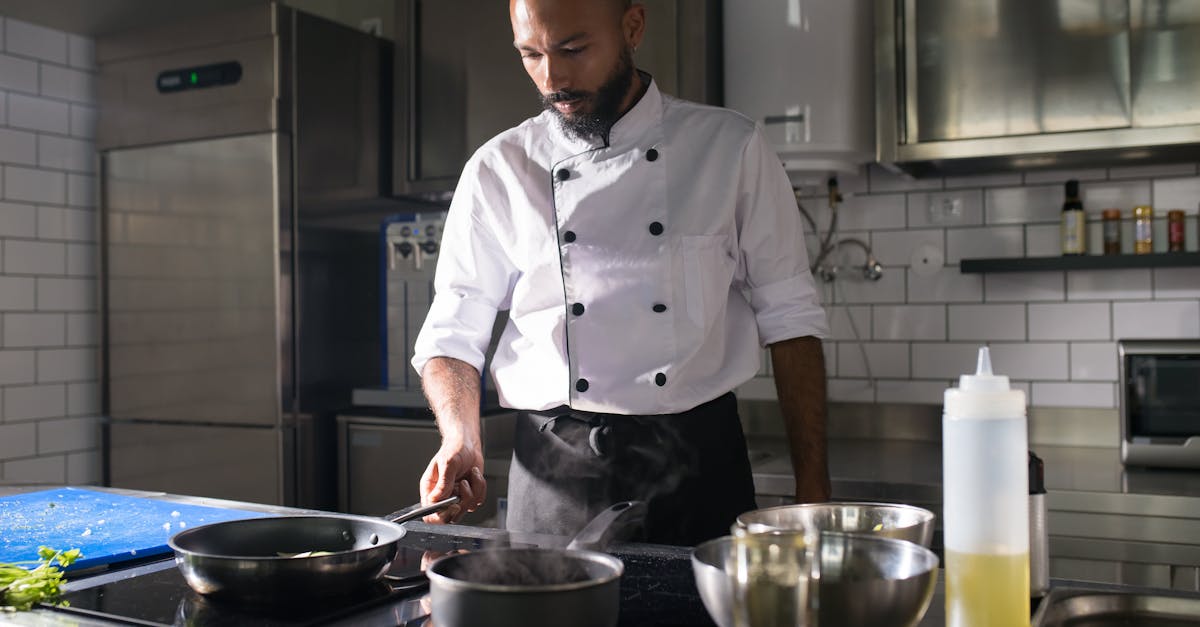 Kochtechniken: Die Grundlagen für perfektes Kochen verstehen
