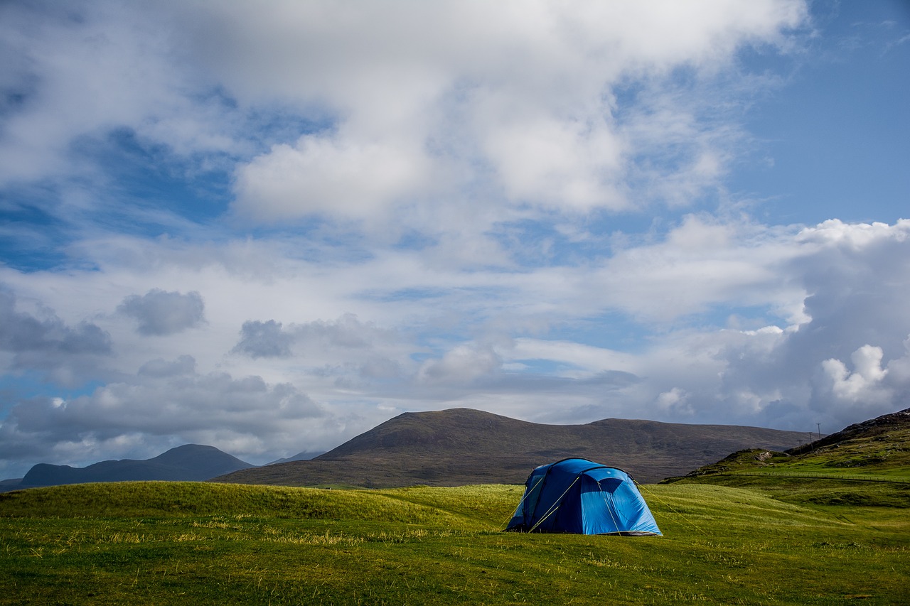 entdecken sie die schönheit des campings! erleben sie unvergessliche abenteuer in der natur, entspannen sie beim lagerfeuer und genießen sie die frische luft. ideal für familien, paare und naturliebhaber. planen sie ihr nächstes camping-abenteuer noch heute!