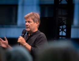 erfahren sie alles über die bundestagswahl: wichtige informationen, termine, kandidaten und wie sie wählen können. sehen sie sich unsere umfassende berichterstattung an, um gut informiert an der wahl teilzunehmen.