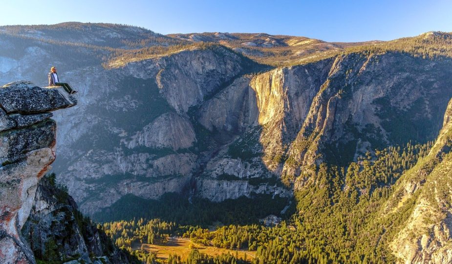entdecken sie die schönheit und vielfalt kaliforniens - von den sonnigen stränden bis zu den majestätischen nationalparks. erleben sie das pulsierende leben in städten wie los angeles und san francisco und genießen sie die faszinierende kultur, das köstliche essen und die atemberaubenden landschaften. kalifornien wartet auf sie!