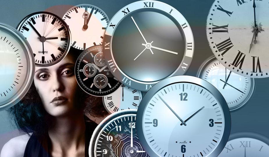 entdecken sie die faszinierende welt der zeitreisen! erfahren sie mehr über theorien, geschichte und spannende möglichkeiten, wie zeitreisen unser verständnis von vergangenheit und zukunft beeinflussen könnten.