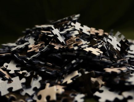 entdecken sie spannende escape game abenteuer! lösen sie knifflige rätsel, arbeiten sie im team und entkommen sie gemeinsam aus herausfordernden escape rooms. perfekt für freunde, familie und teambuilding.