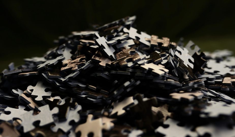 entdecken sie spannende escape game abenteuer! lösen sie knifflige rätsel, arbeiten sie im team und entkommen sie gemeinsam aus herausfordernden escape rooms. perfekt für freunde, familie und teambuilding.