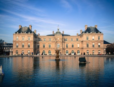 entdecken sie luxemburg – ein faszinierendes kleines land im herzen europas, das mit malerischen altstädten, beeindruckenden festungen, kultureller vielfalt und modernen attraktionen begeistert. perfekt für städtereisen und naturerlebnisse!