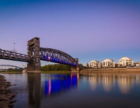 entdecken sie magdeburg – die facettenreiche landeshauptstadt sachsen-anhalts mit reicher geschichte, beeindruckenden sehenswürdigkeiten und lebendiger kulturszene. perfekt für reisen, erlebnisse und kulturentdecker.