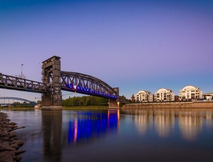 entdecken sie magdeburg – die facettenreiche landeshauptstadt sachsen-anhalts mit reicher geschichte, beeindruckenden sehenswürdigkeiten und lebendiger kulturszene. perfekt für reisen, erlebnisse und kulturentdecker.