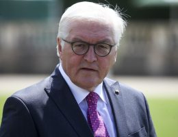 erfahren sie alles über frank-walter steinmeier, den amtierenden deutschen bundespräsidenten, seine politische karriere, seine aufgaben und seinen einfluss auf die deutsche politik.