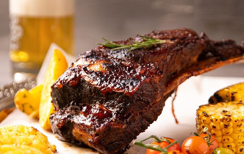 lernen sie in unserem food styling workshop, wie sie speisen stilvoll und ansprechend präsentieren. perfekt für food-fotografie und kochkünstler!