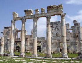 entdecken sie aktuelle nachrichten, hintergrundinformationen und analysen zur lage in syrien. bleiben sie informiert über politische entwicklungen, humanitäre situationen und kulturelle aspekte dieses landes im nahen osten.