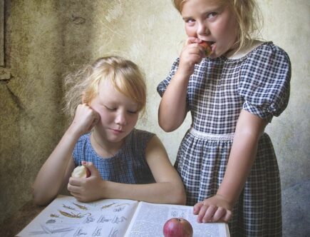 entdecken sie eine vielfältige auswahl an kinderbüchern, die kleine leser zum träumen, lernen und abenteuer erleben einladen.
