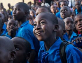 kinder lernen deutsch auf nat&uuml;rliche weise: spielerisch, effektiv und mit freude die sprache entdecken.