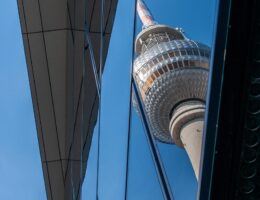 entdecken sie spannende escape rooms in berlin &ndash; l&ouml;sen sie r&auml;tsel, entkommen sie in der vorgegebenen zeit und erleben sie abenteuer mit freunden und familie.