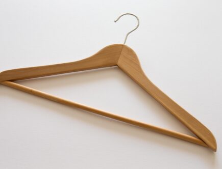 entdecken sie nachhaltiges hausdesign f&uuml;r umweltfreundliches, energieeffizientes und modernes wohnen. gestalten sie ihr zuhause zukunftssicher und ressourcenschonend.