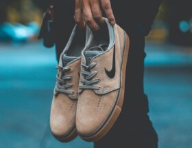 entdecken sie die neuesten fashion-trends und bleiben sie stilvoll mit aktuellen modeinspirationen, tipps und must-haves f&uuml;r jede saison.