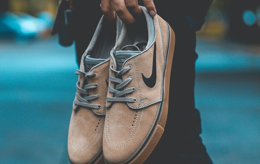 entdecken sie die neuesten fashion-trends und bleiben sie stilvoll mit aktuellen modeinspirationen, tipps und must-haves für jede saison.